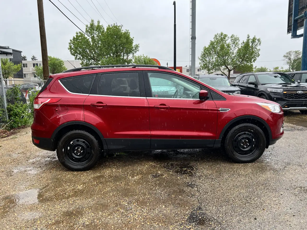 Ford Escape photo Ford Escape