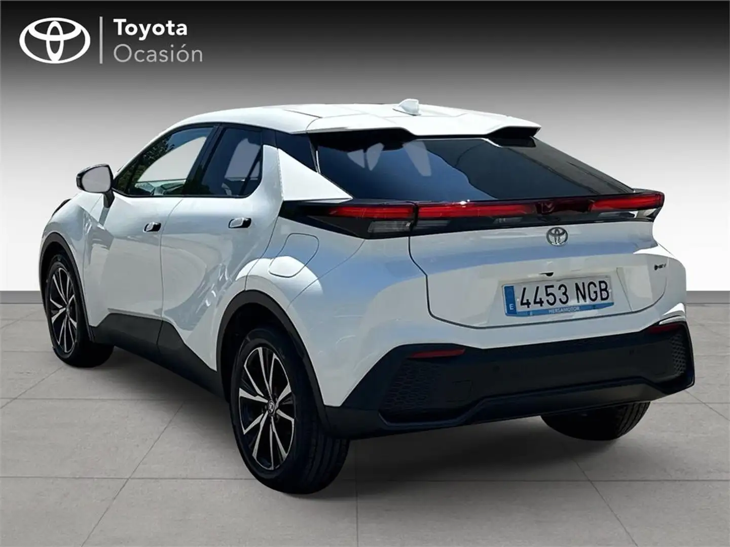 Toyota Auris hybrid 140H Advance - 2