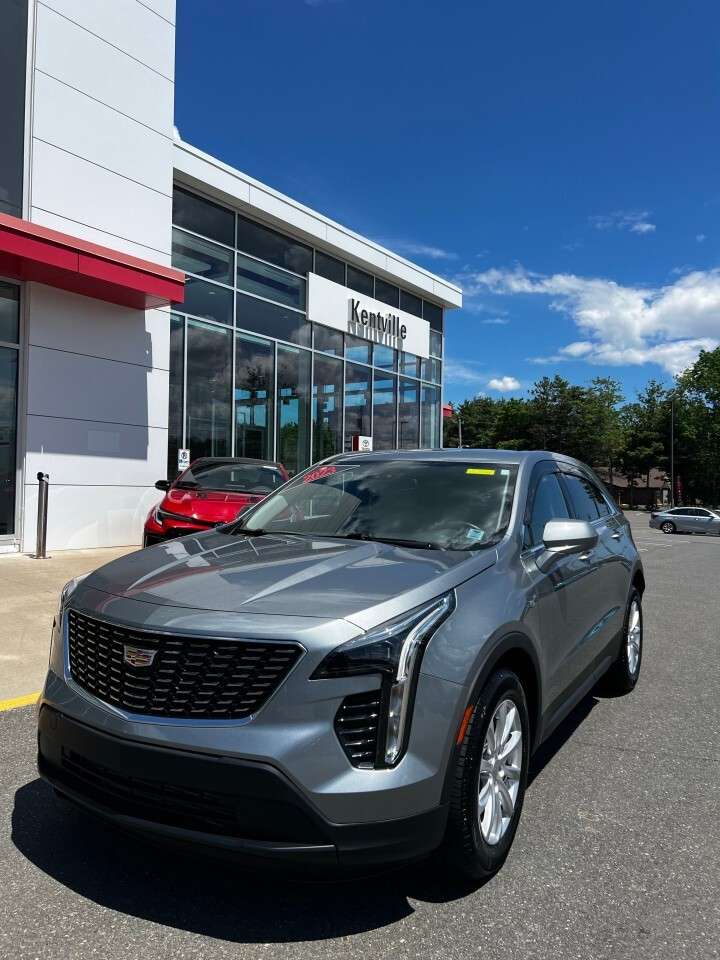 2023 Cadillac XT4 FWD 4dr Luxury