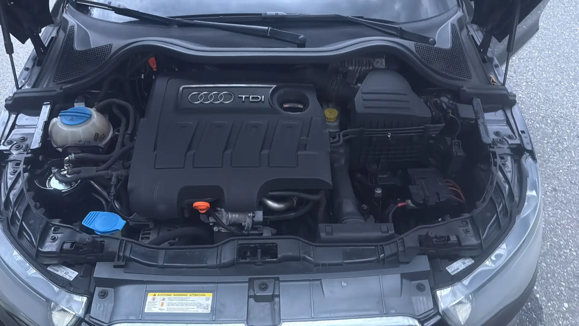 Audi A1 SB 1,6 TDI Ambition - 2