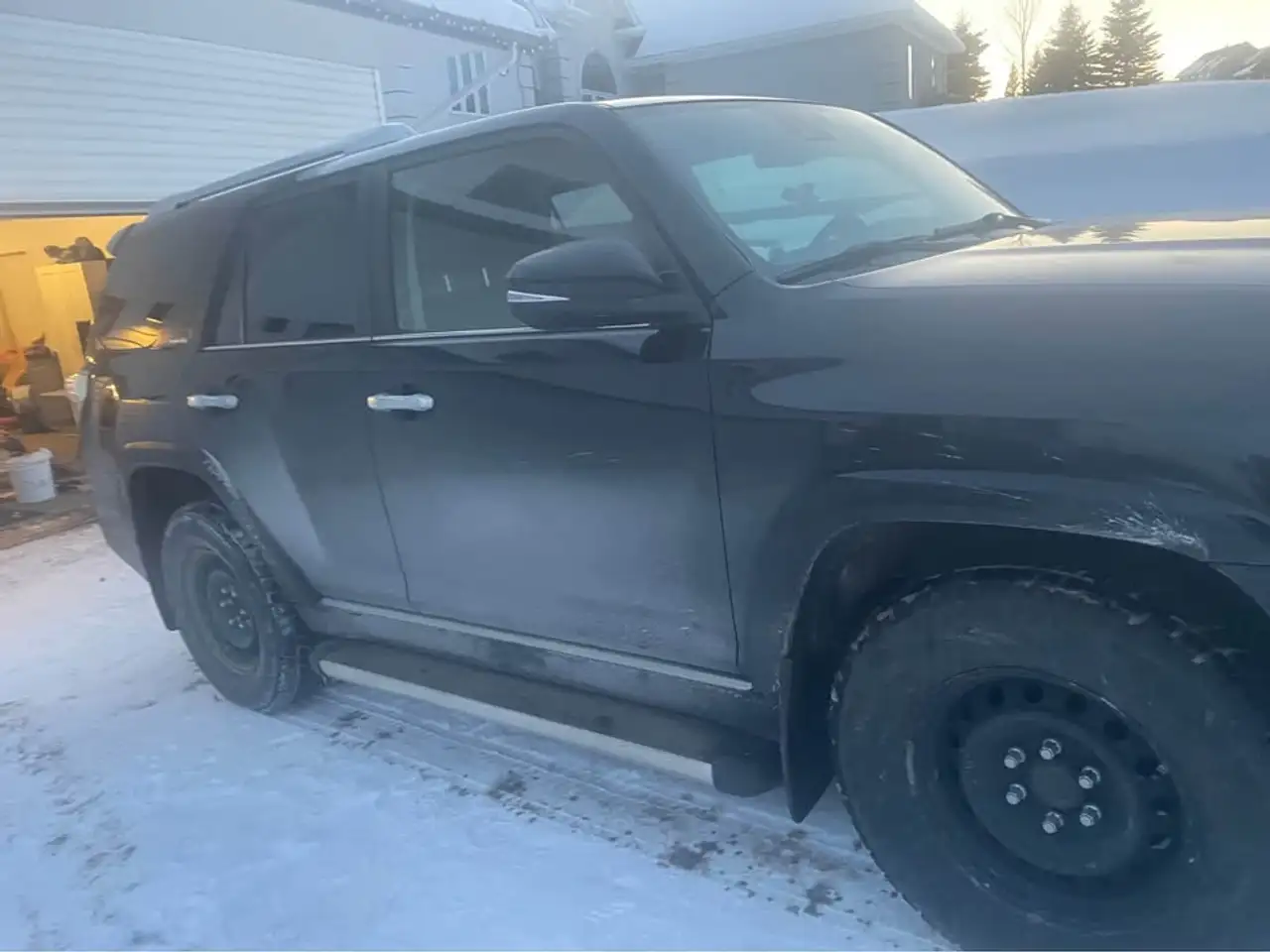 Toyota 4-Runner снимка Toyota 4-Runner