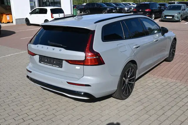 Volvo V60 view 6