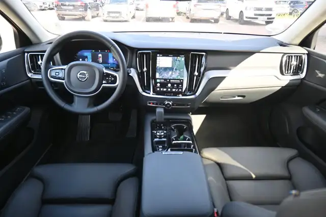 Volvo V60 view 15