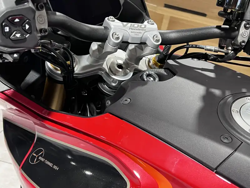 Moto Guzzi V 100 S - foto 7