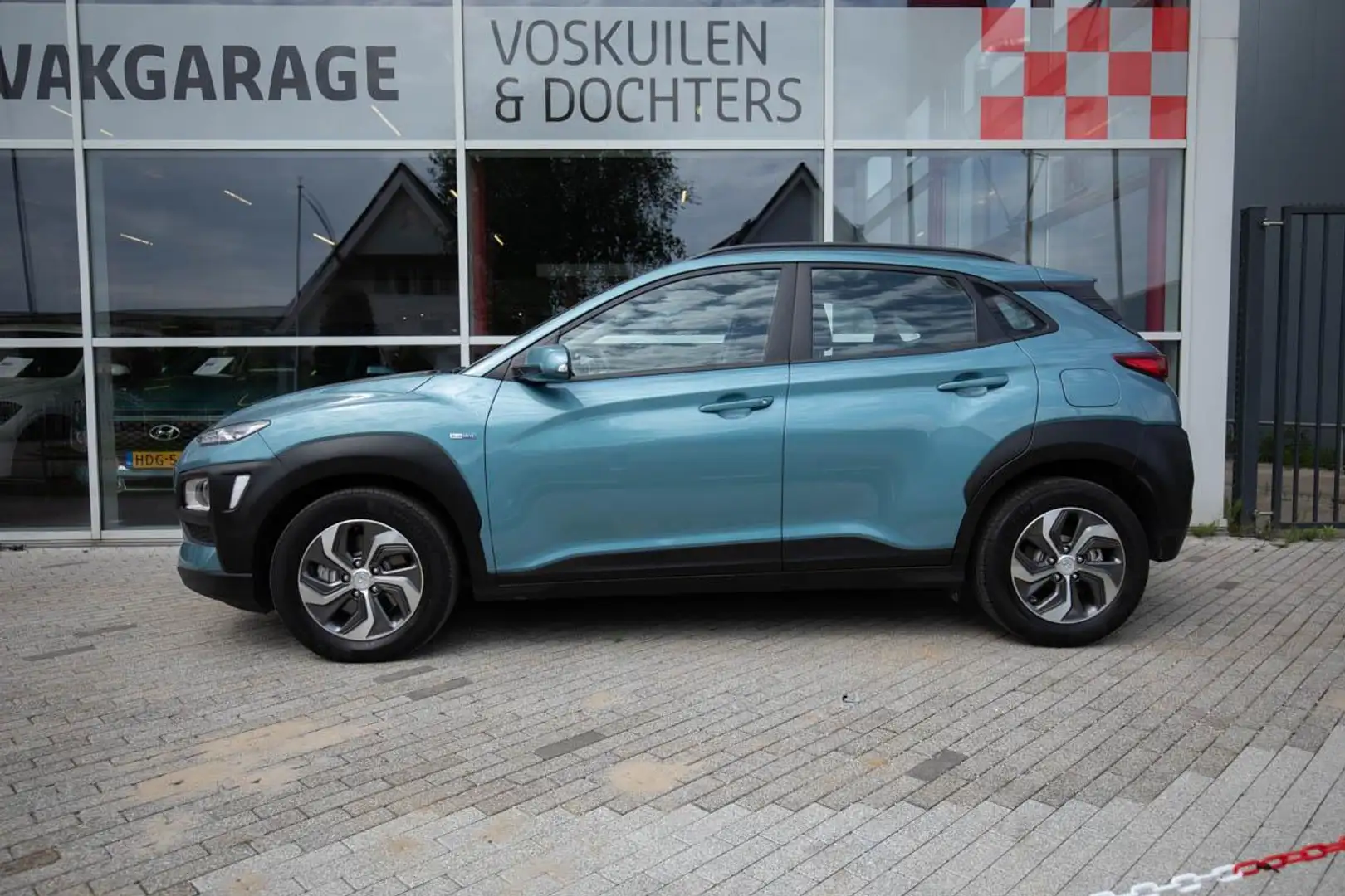 Hyundai KONA 1.6 GDI HEV Comfort |Camera | Carplay Verde - 2