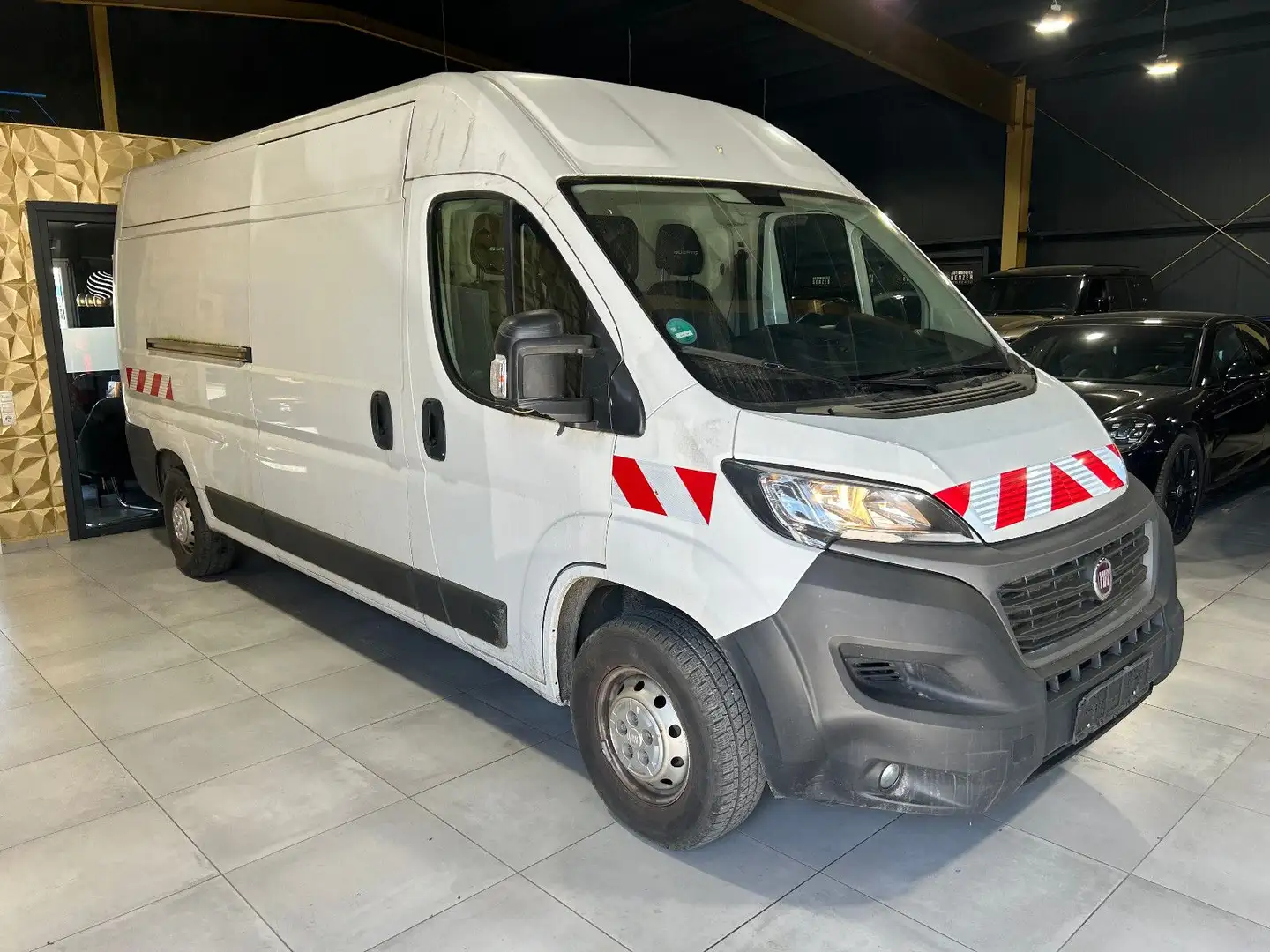 Fiat Ducato Grossr.-Kasten 35 140 L4H2 RS: 4035 mm/3-SITZ Biały - 1