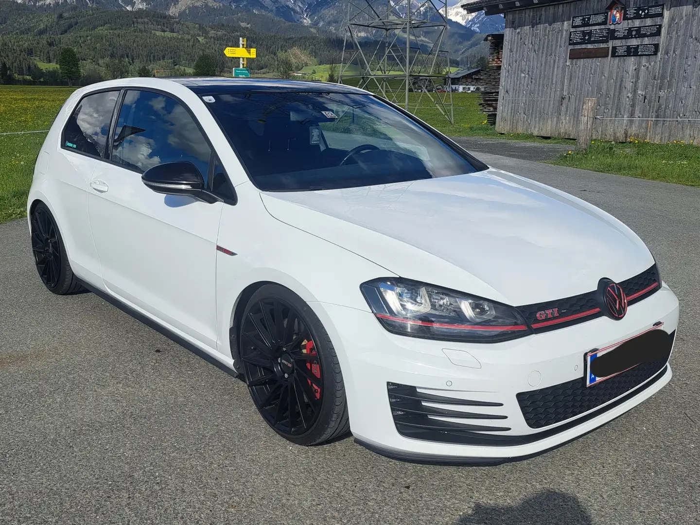 Volkswagen Golf GTI Performance 410PS 500NM - 2