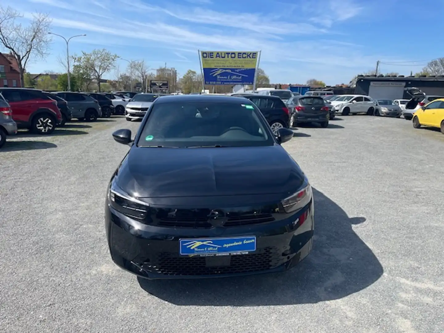 Opel Corsa F 1.2Turbo GS Noir - 2