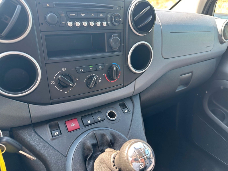 Peugeot Partner Tepee Active — photo 13