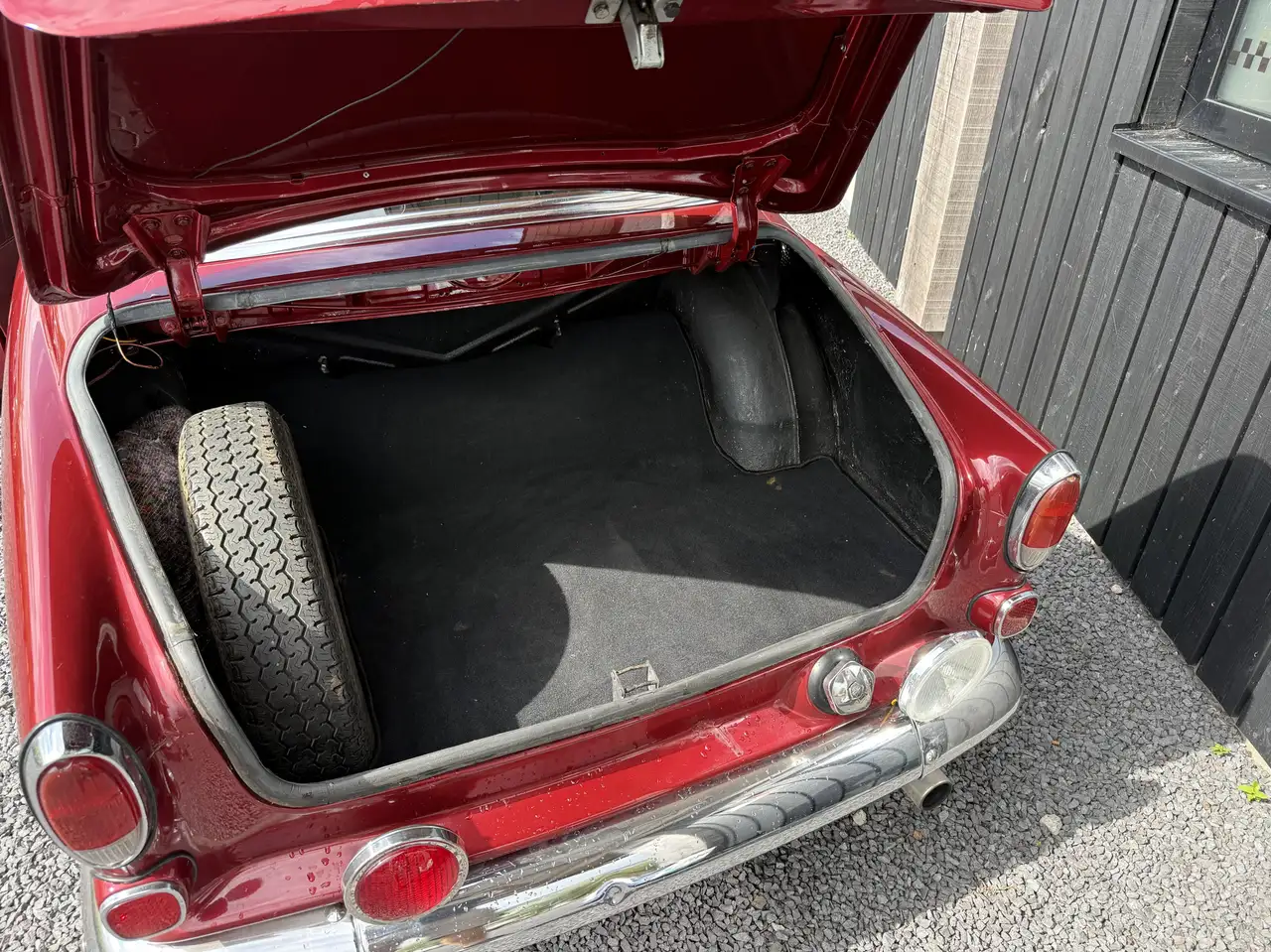 Volvo Amazon p130 13134 sedan 2 drs B20B motor, foto 4