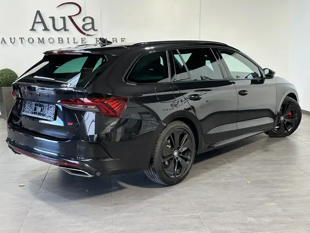 Skoda Octavia view 4