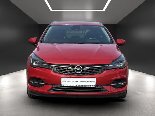 Opel Astra view 9