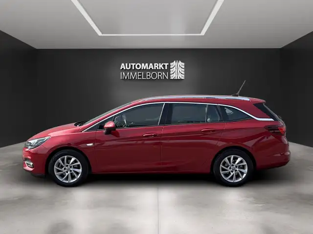 Opel Astra view 11
