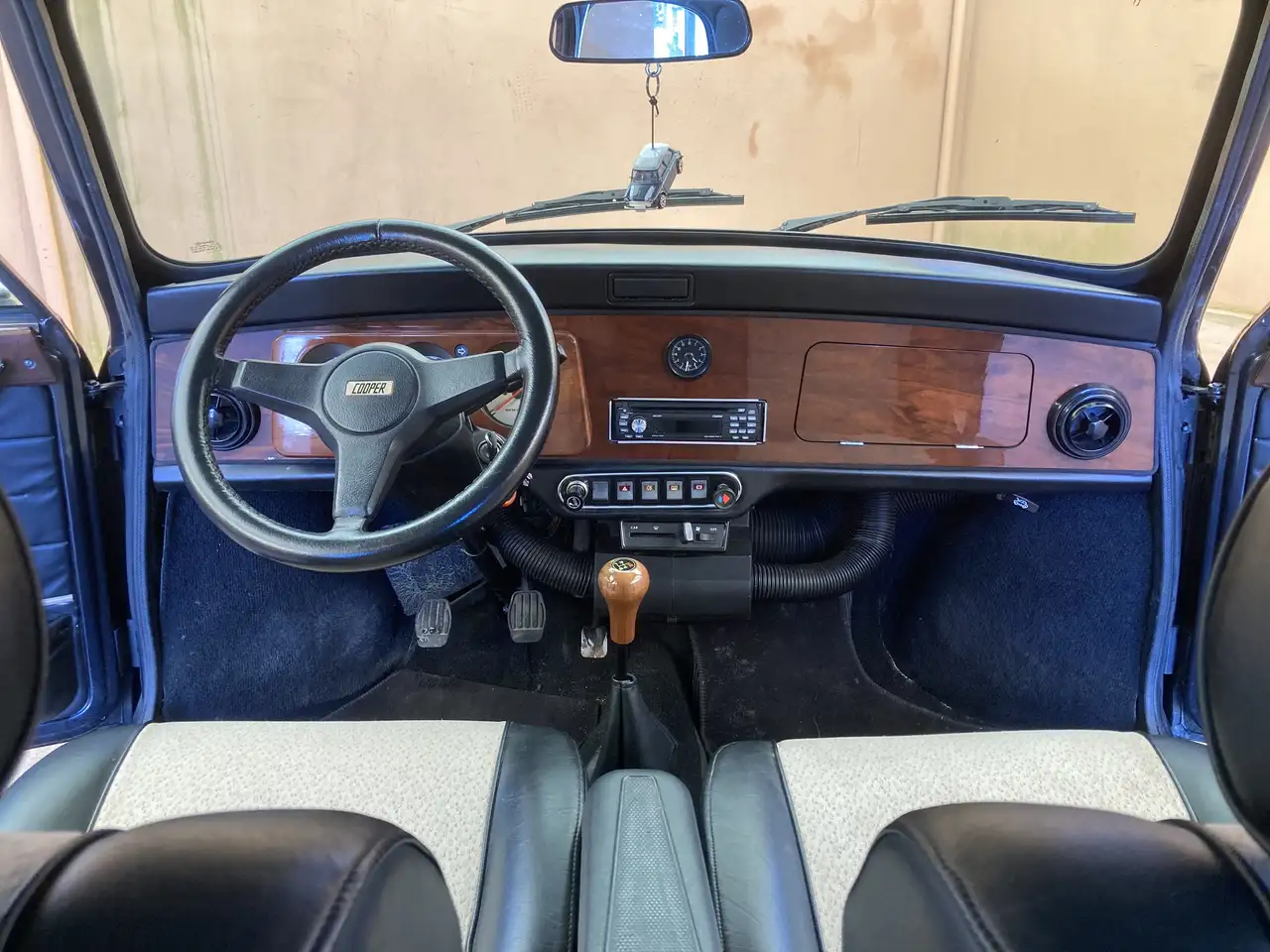 Rover MINI Cooper 1.3 i, foto 4