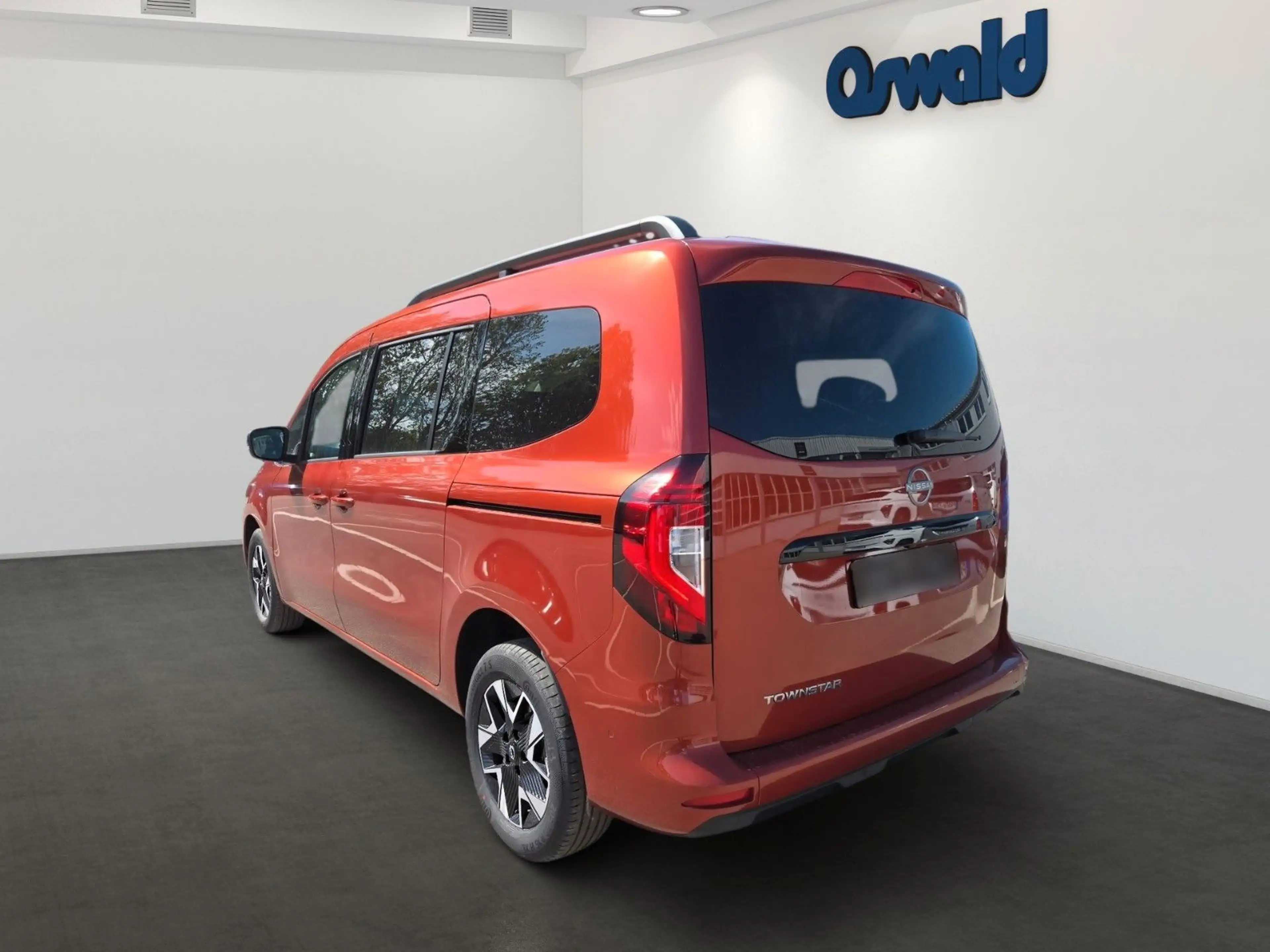 Nissan Townstar Kombi L2 Tekna 130PS AT *7 SITZER,NAVI,360°,SHZ* — photo 4