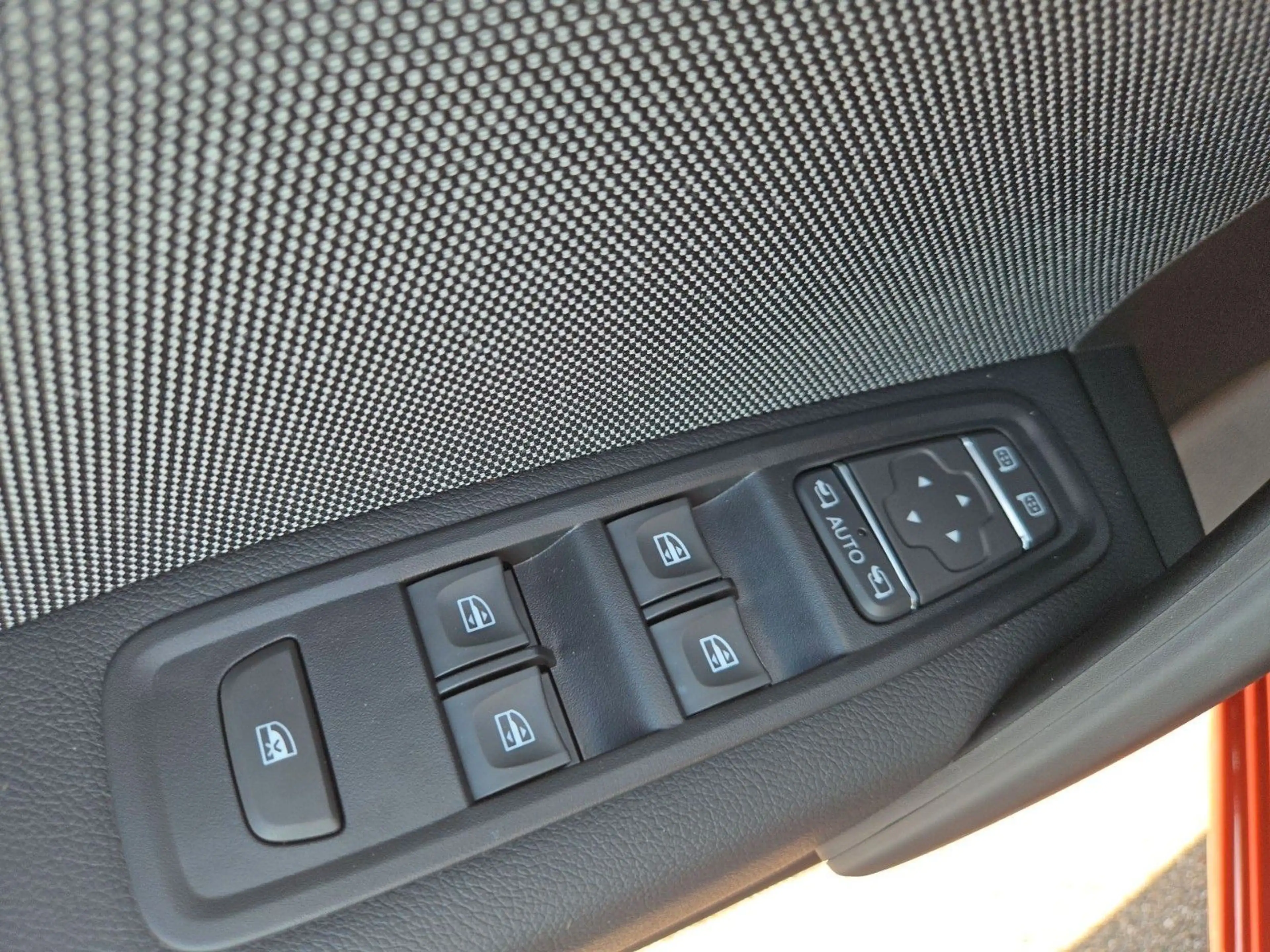 Nissan Townstar Kombi L2 Tekna 130PS AT *7 SITZER,NAVI,360°,SHZ* — photo 15