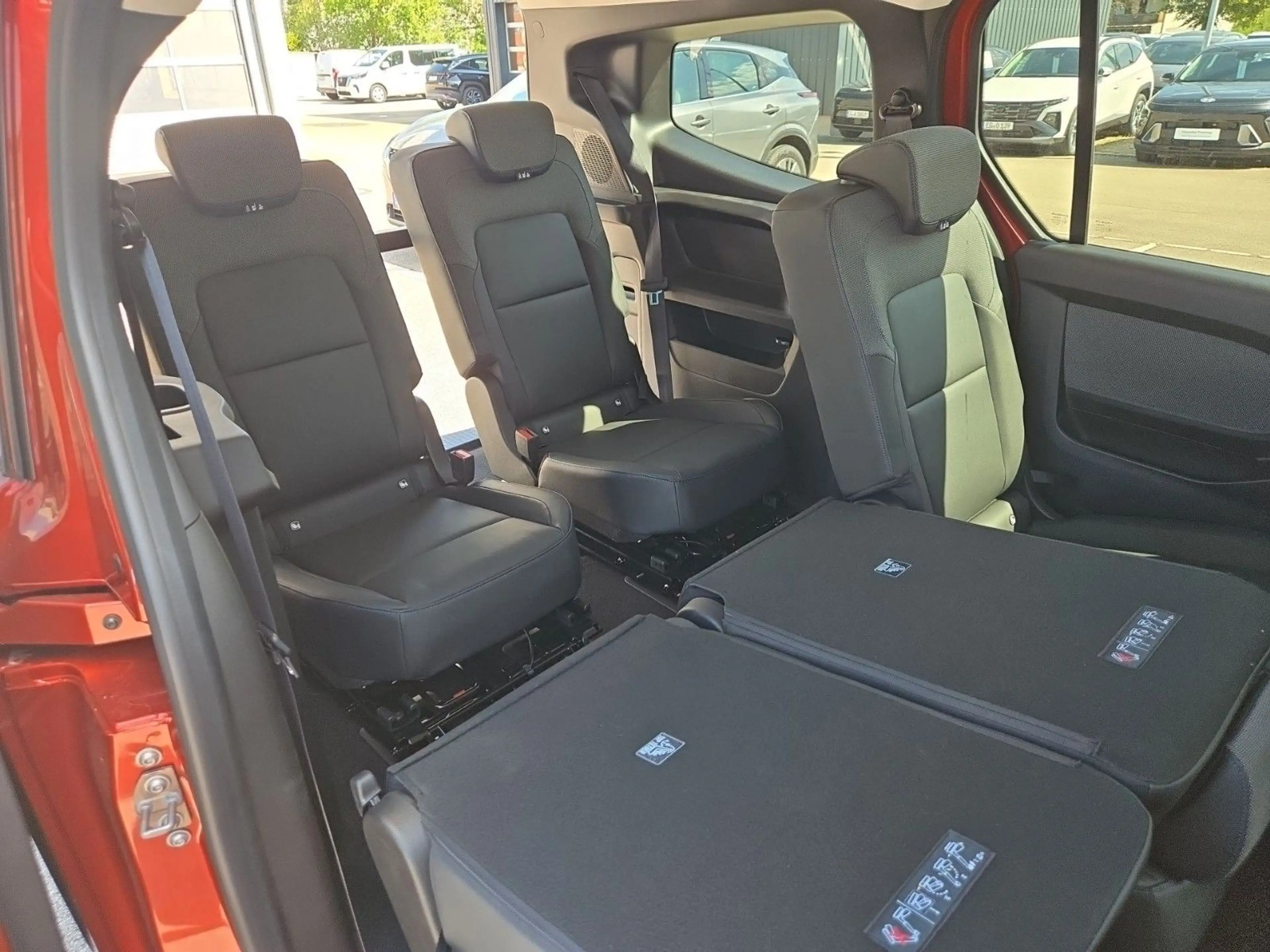 Nissan Townstar Kombi L2 Tekna 130PS AT *7 SITZER,NAVI,360°,SHZ* — photo 13