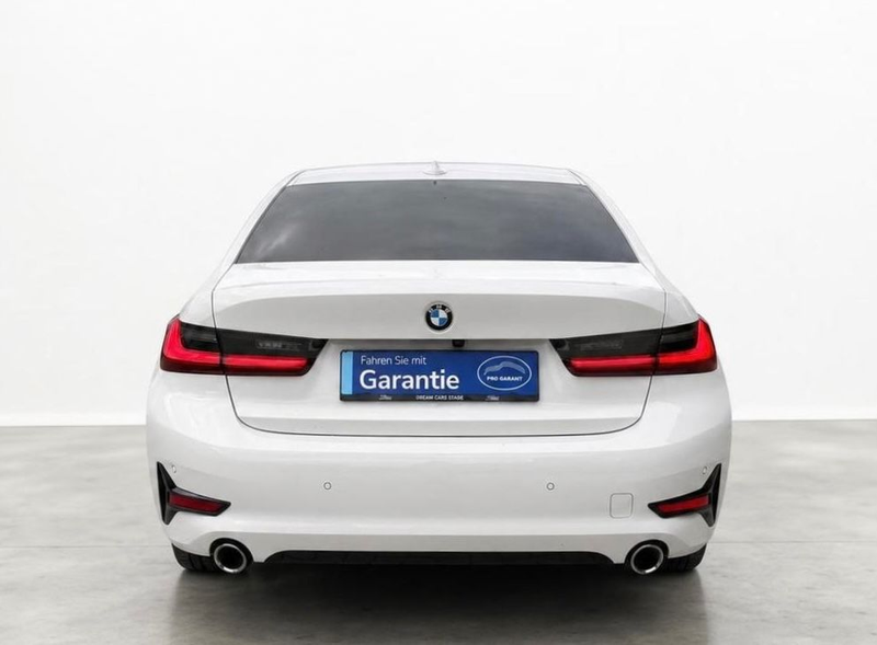 BMW 320 d M-Sport HUD/Laser/Kamera/Memory/H&K/ACC — photo 4