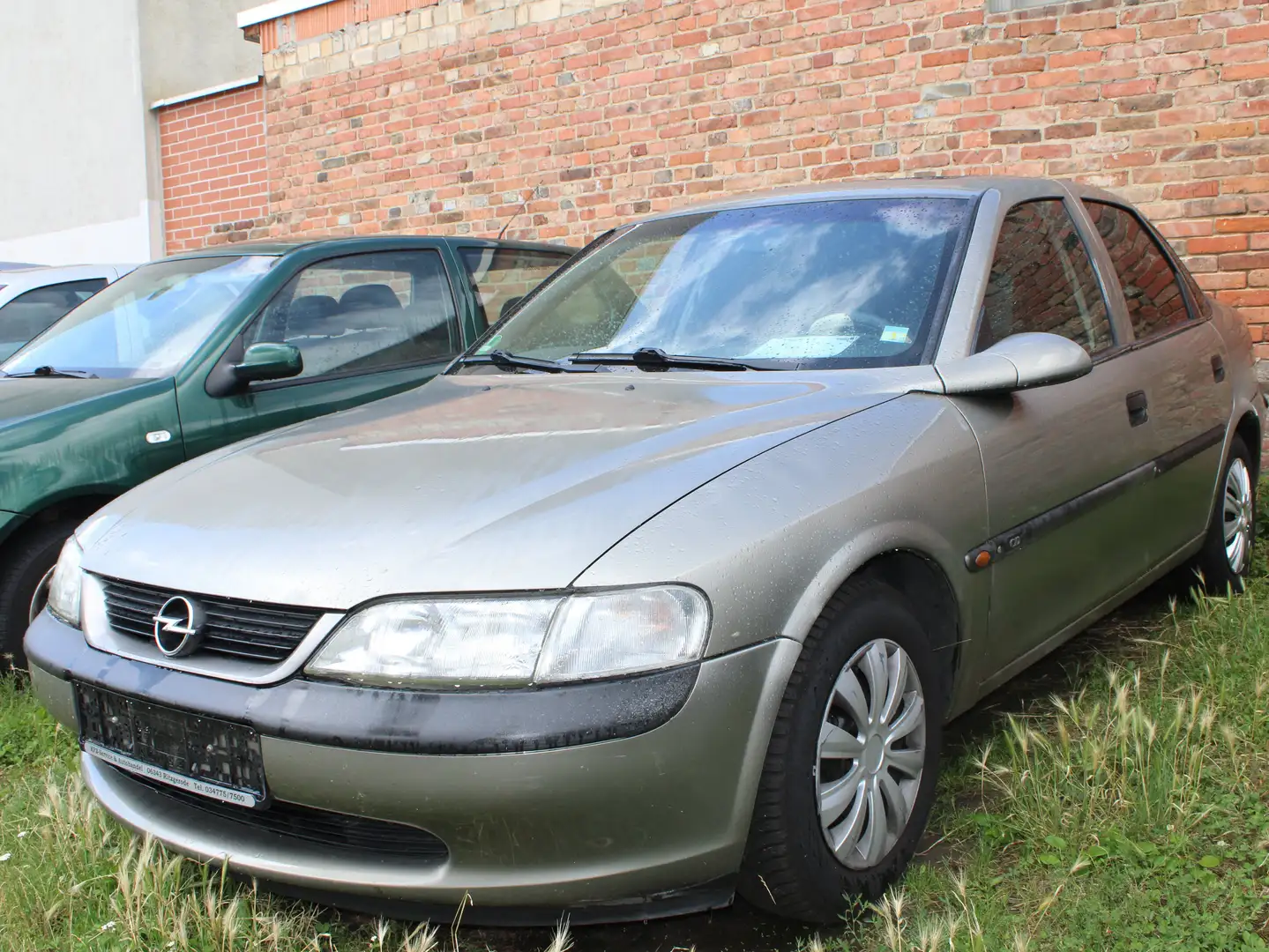 Opel Vectra 1.6*HU4/2027!!! Bronze - 2