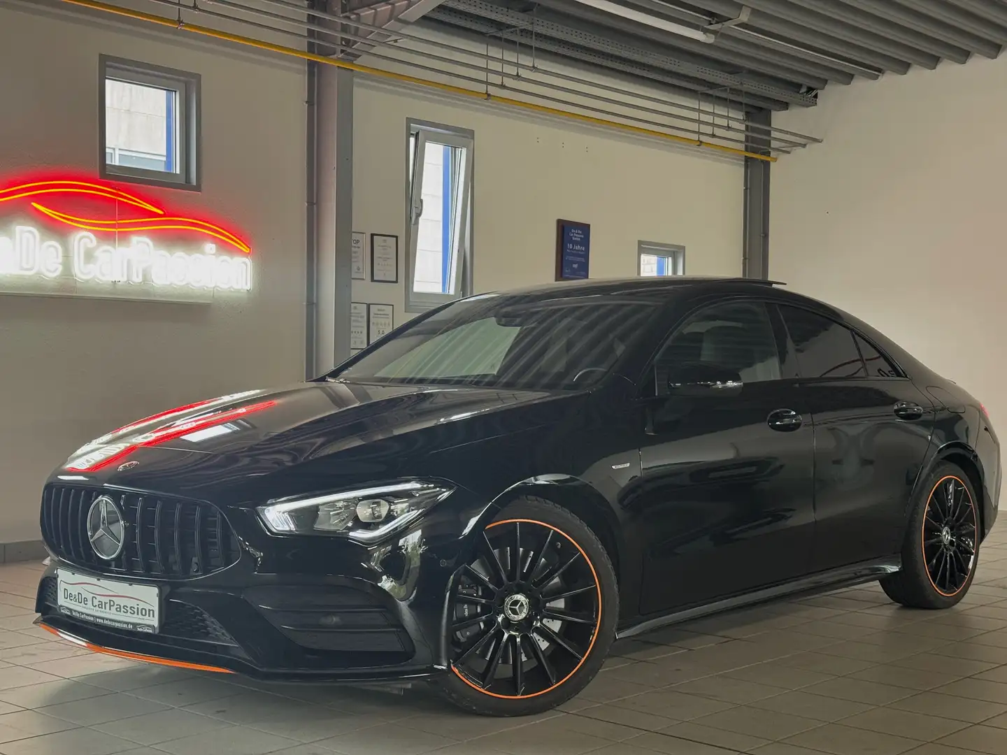 Mercedes-Benz CLA 250 CLA 250 AMG-LINE Ed.1*PANO+NightPaket+RFK*U-Frei Schwarz - 2