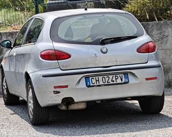 5p 1.6 ts Distinctive 120cv