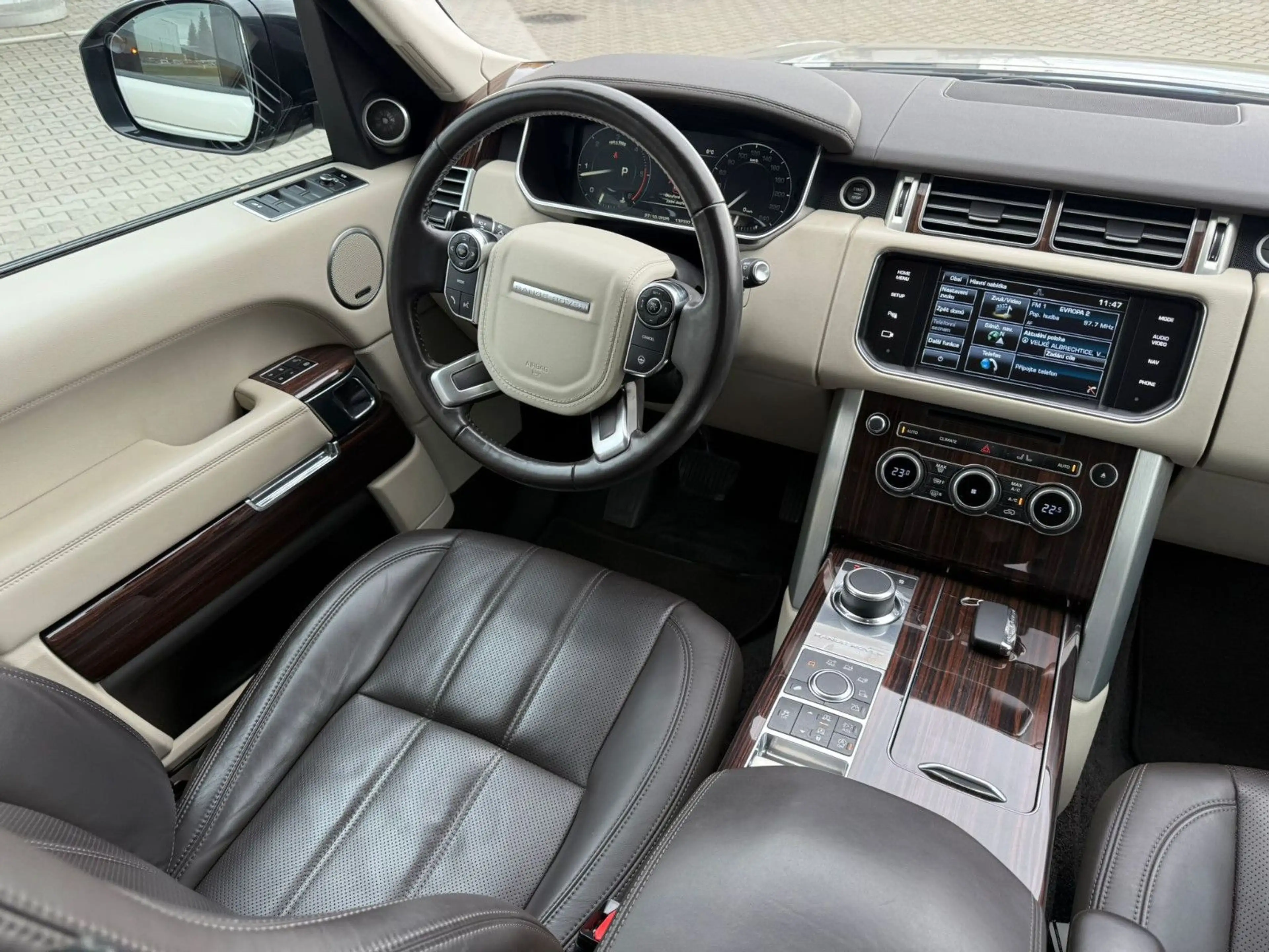 Land Rover Range Rover Vogue - 3.0 V6 - ACC,Sitzlüftung, 360 Kam. — photo 7