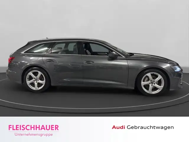 Audi A6 view 8
