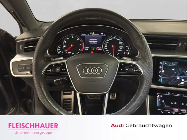 Audi A6 view 11