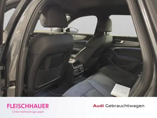 Audi A6 view 14