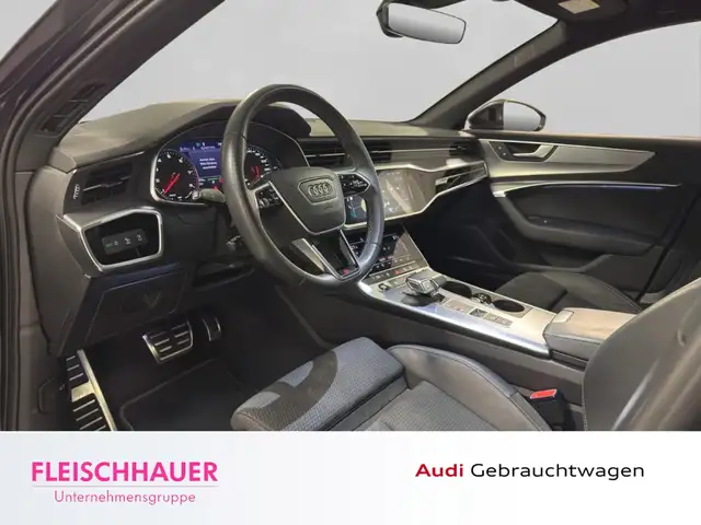 Audi A6 view 10
