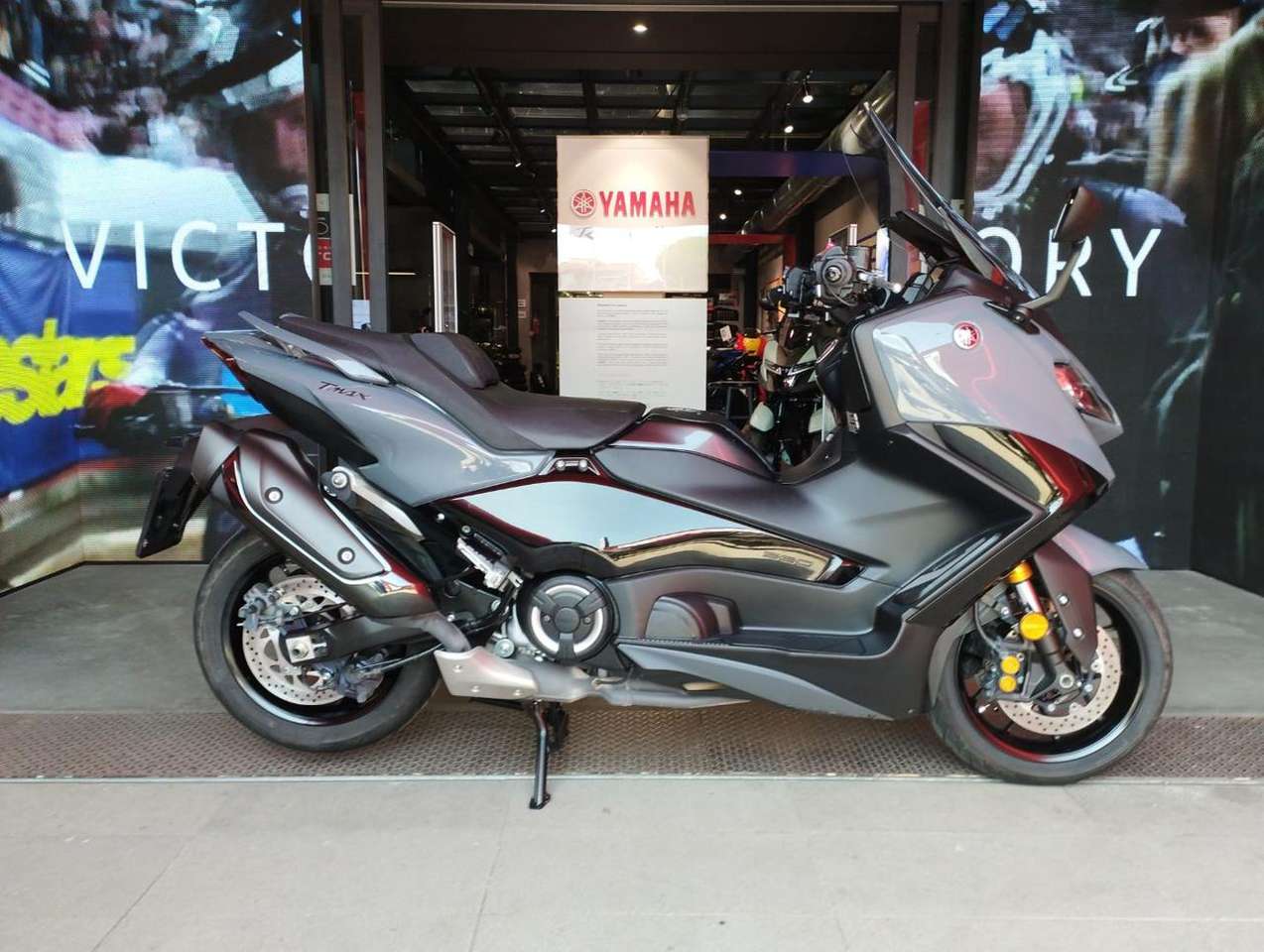 Yamaha TMAX 560 2022 Tech Max