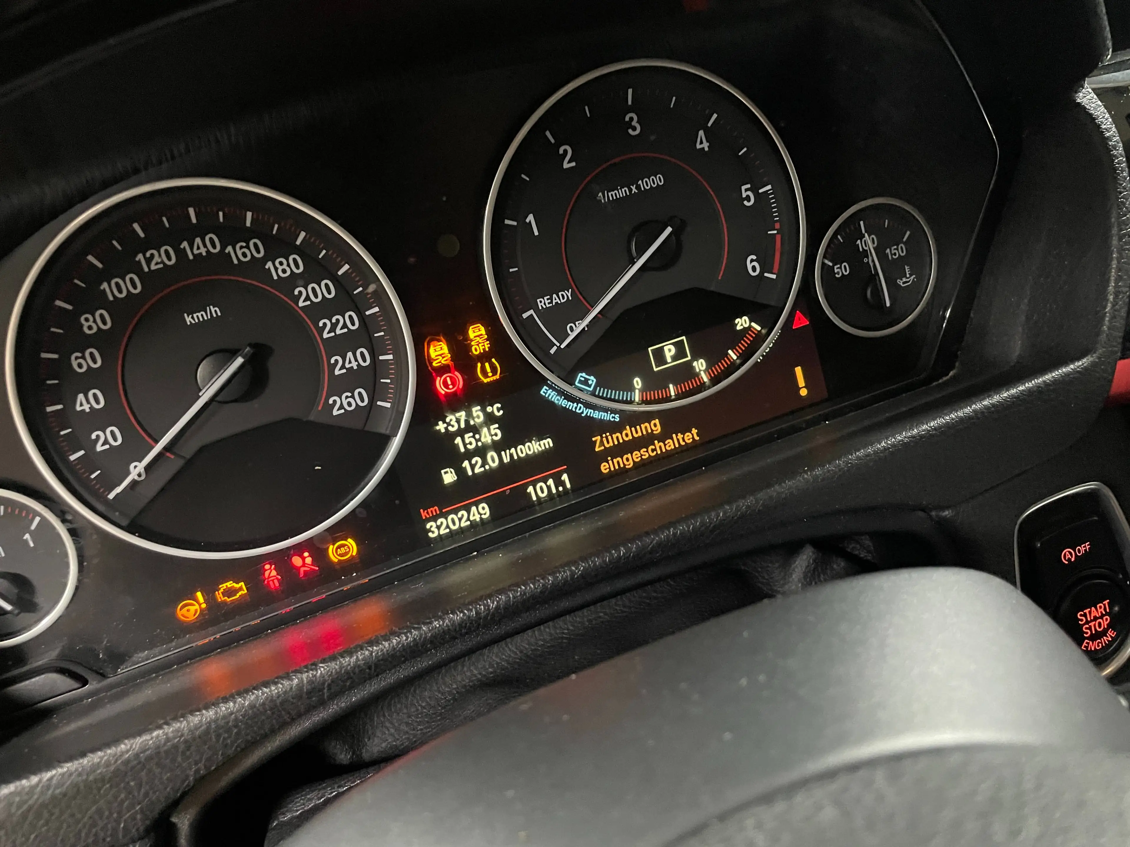 BMW 335 335 d xDrive — photo 12