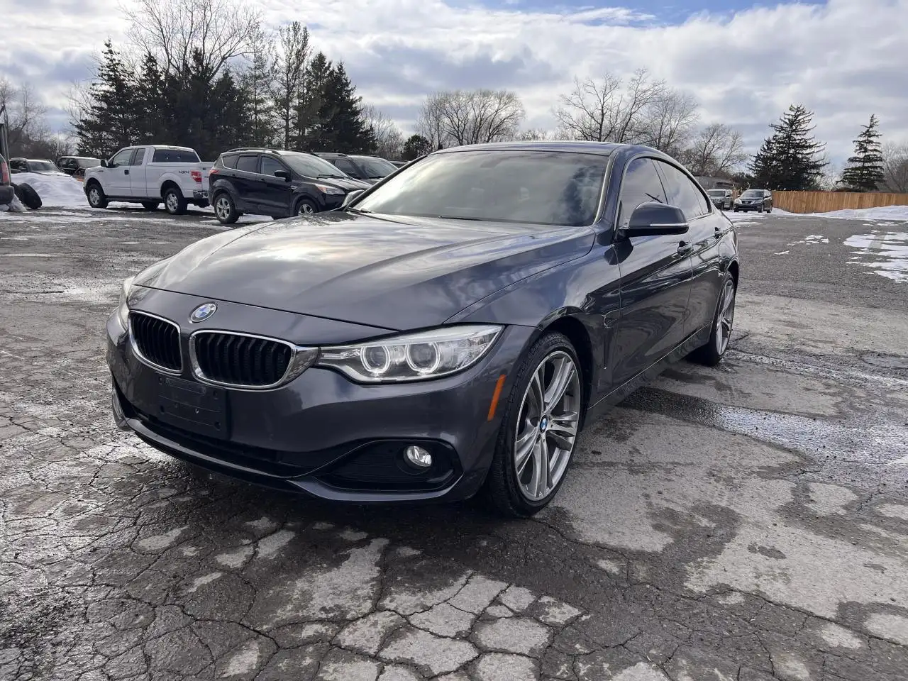 BMW 4 Series снимка BMW 4 Series