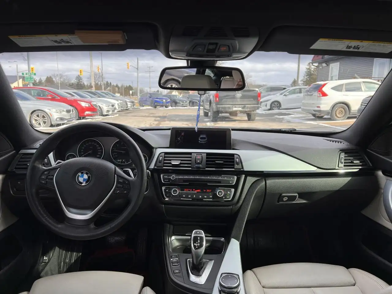 BMW 4 Series снимка BMW 4 Series