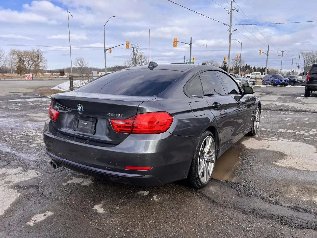 BMW 4 Series снимка BMW 4 Series