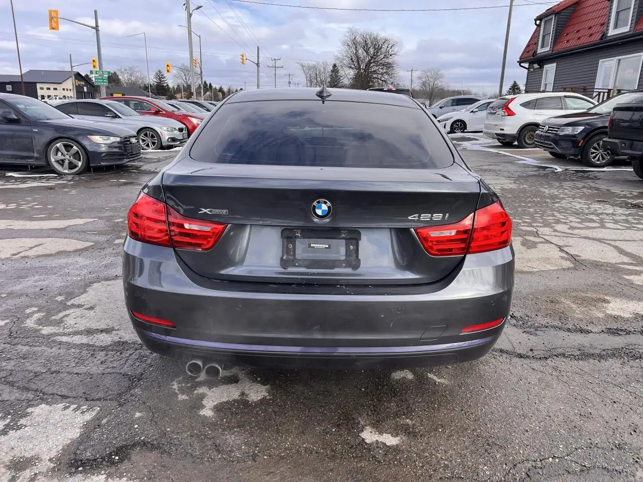 BMW 4 Series снимка BMW 4 Series