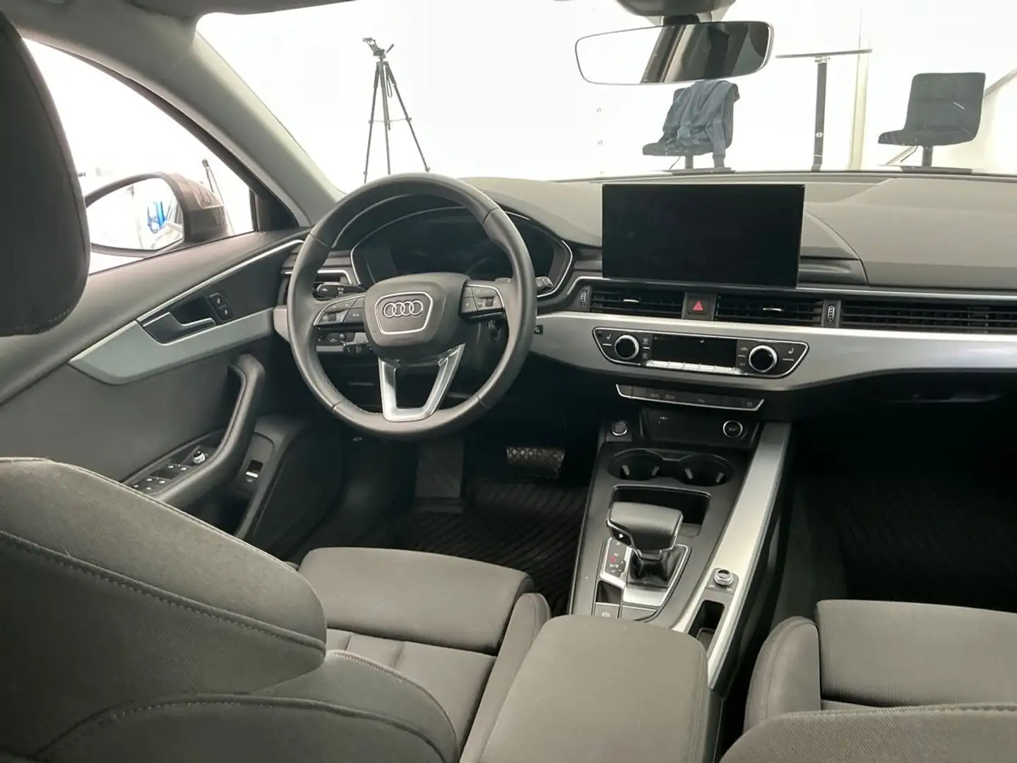 Audi A4 A4 Avant 35 TDI S tronic Gris - 2