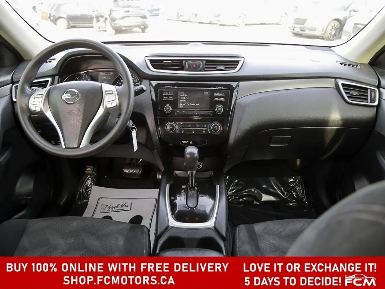 Nissan Rogue снимка Nissan Rogue
