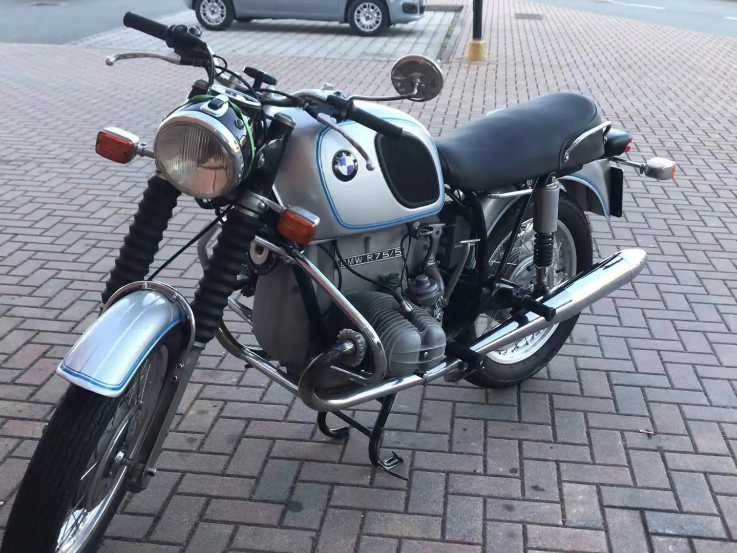 BMW R 75 Šedá - 1