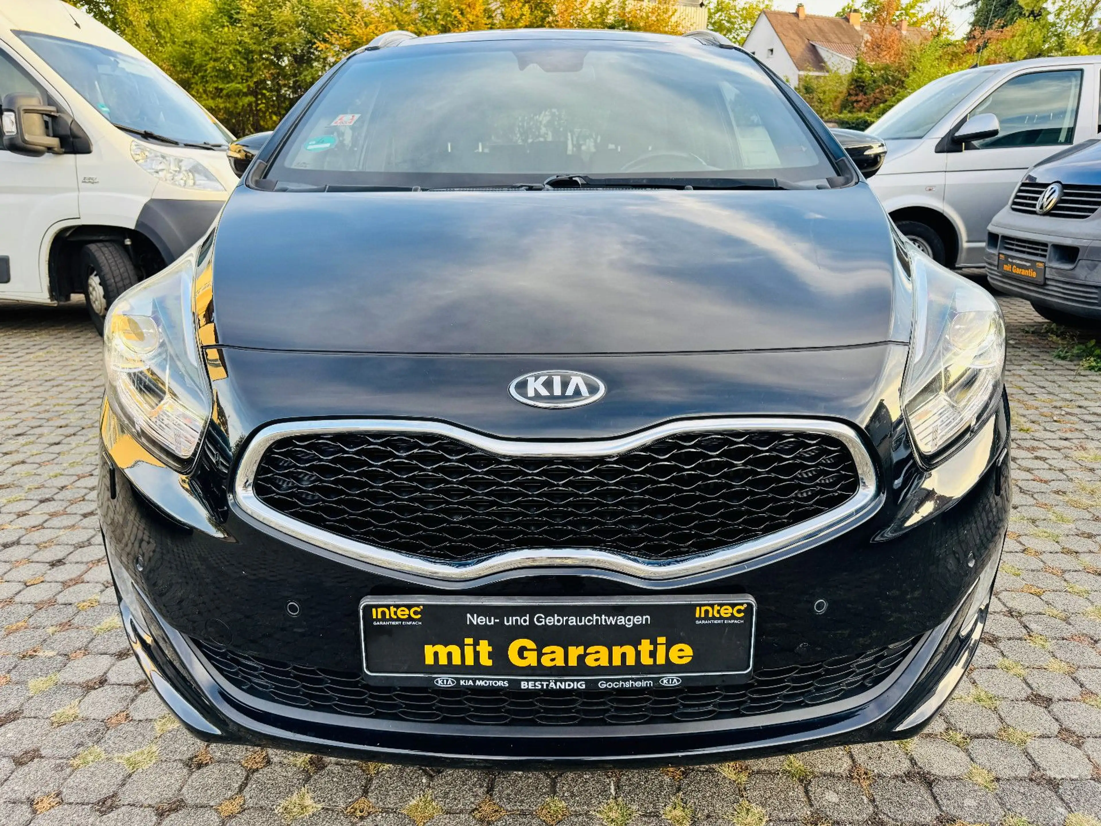 Kia Carens Spirit **Vollausstattung** Scheckheft TOP — photo 3