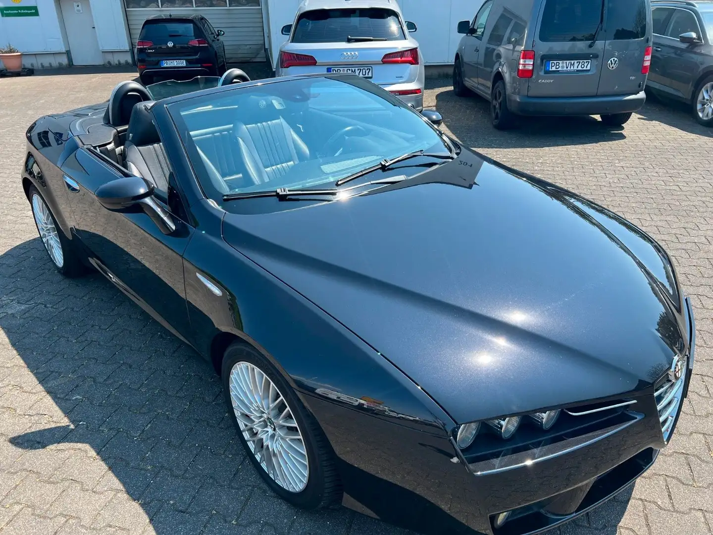Alfa Romeo Spider 2.2 JTS 16V Exclusive Leder Xenon Scheckh Schwarz - 1