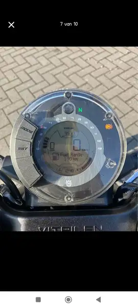 Husqvarna Vitpilen - foto 2