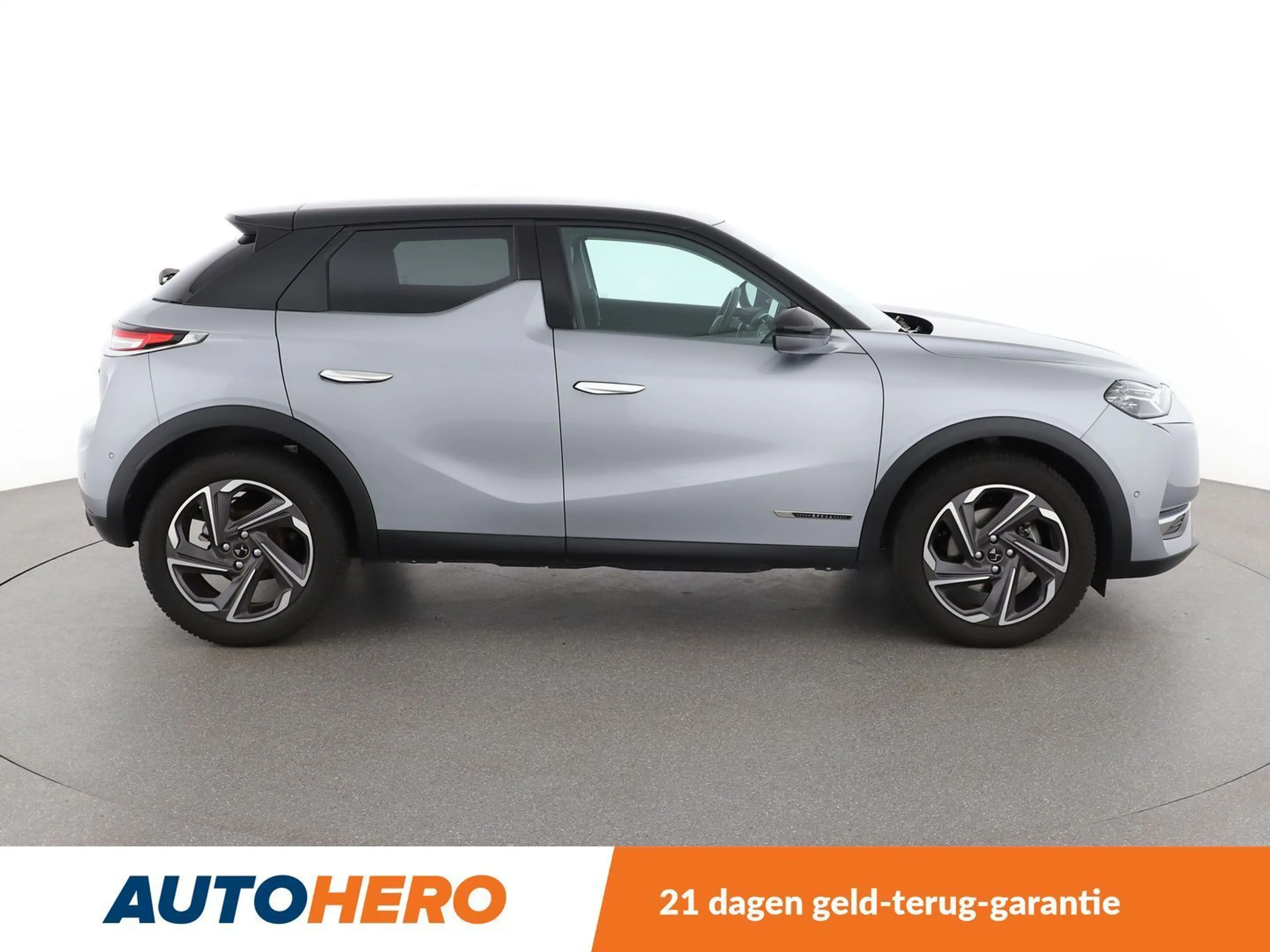DS Automobiles DS 3 Crossback 1.2 PureTech Grand Chic — photo 7