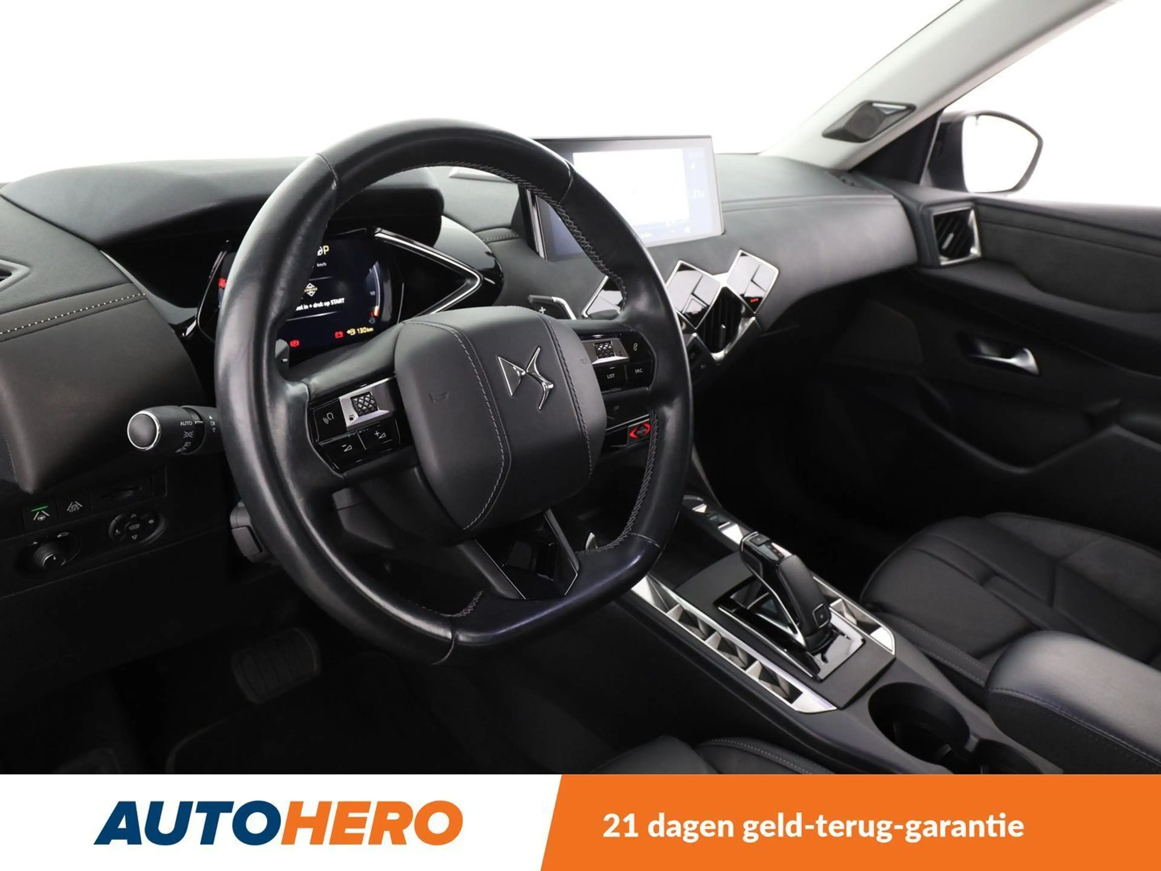 DS Automobiles DS 3 Crossback 1.2 PureTech Grand Chic — photo 11