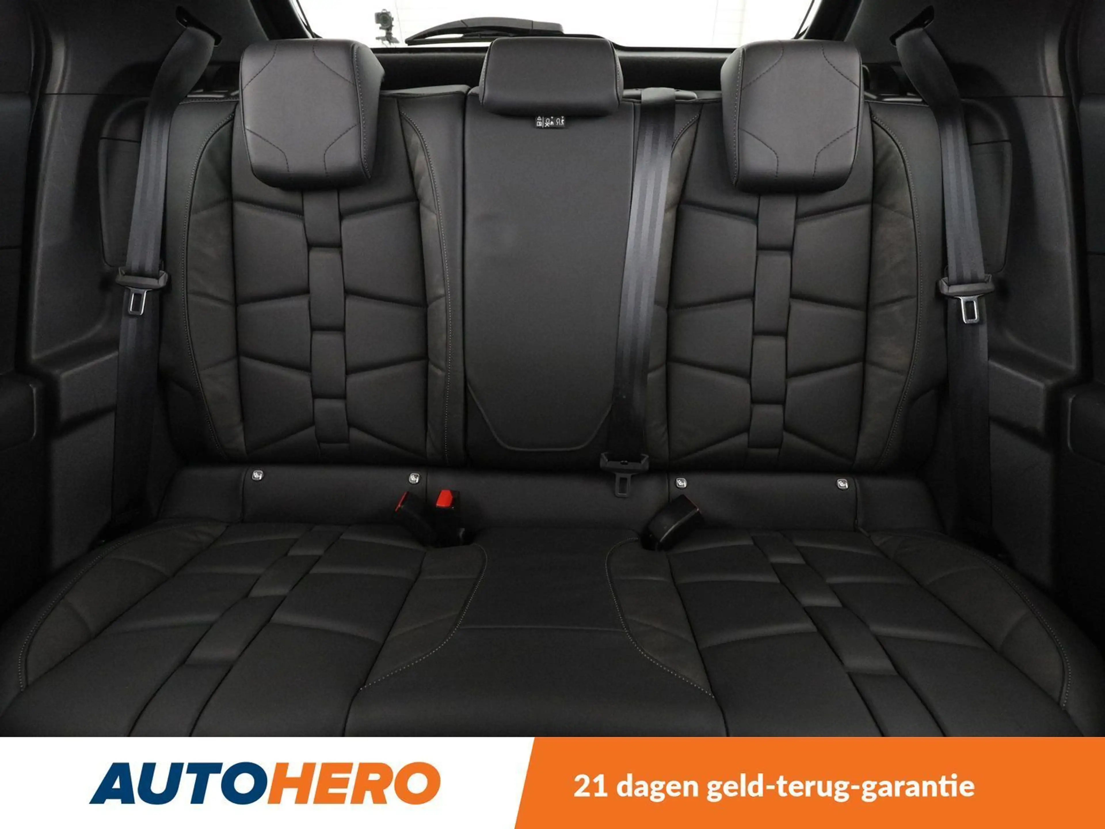 DS Automobiles DS 3 Crossback 1.2 PureTech Grand Chic — photo 15