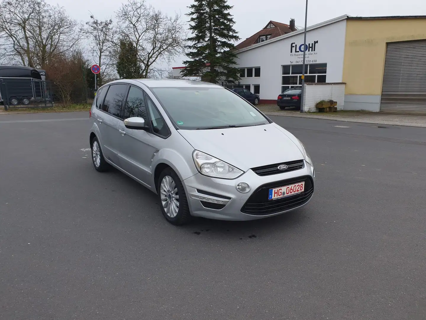 Ford S-Max Business Edition - 2