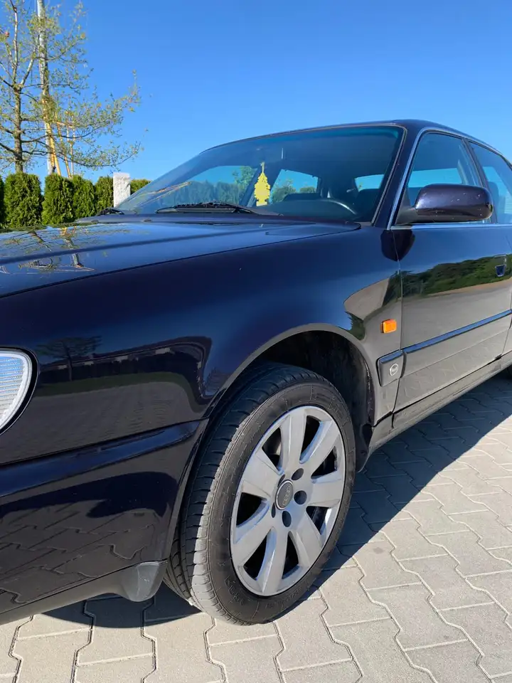 Audi A6 2.6, foto 2
