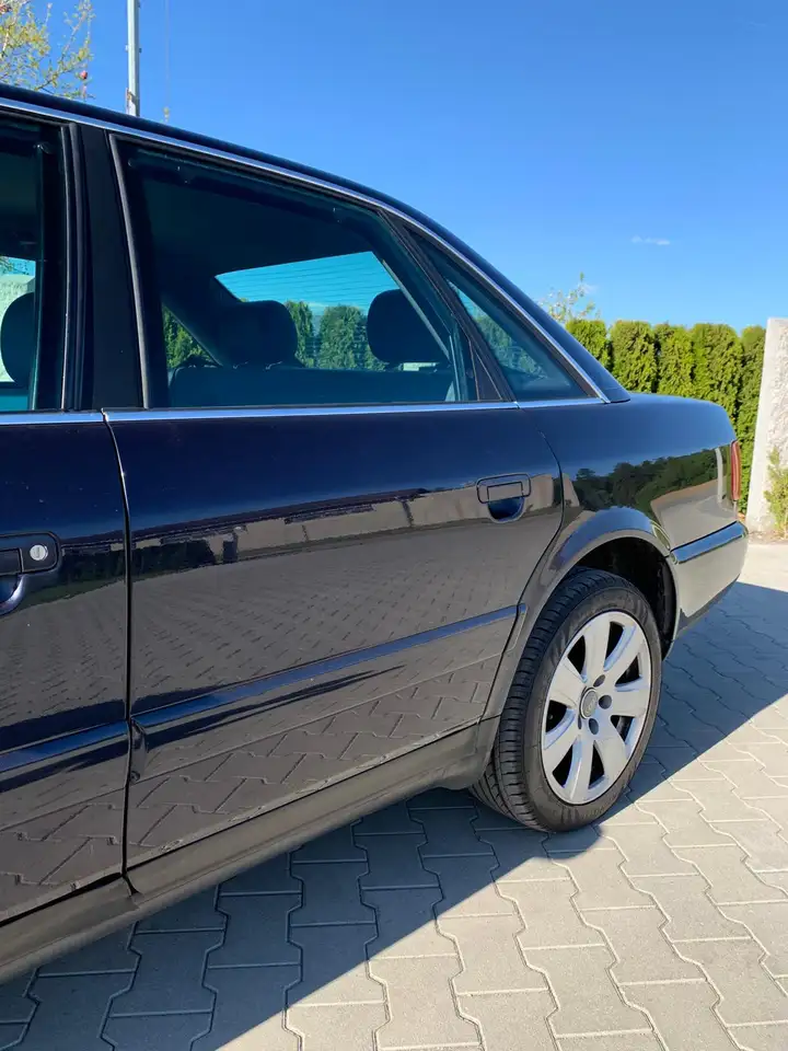 Audi A6 2.6, foto 3