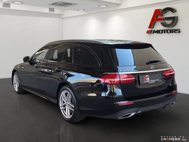Mercedes-Benz E-Class view 7