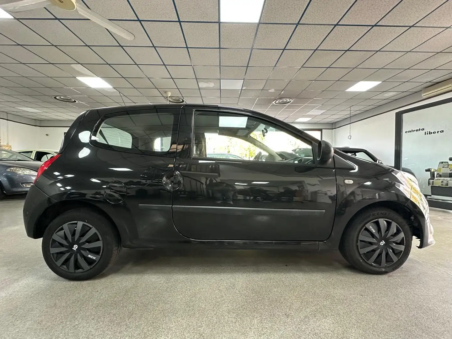 Renault Twingo Twingo II 2007 1.2 Dynamique 60cv Noir - 2